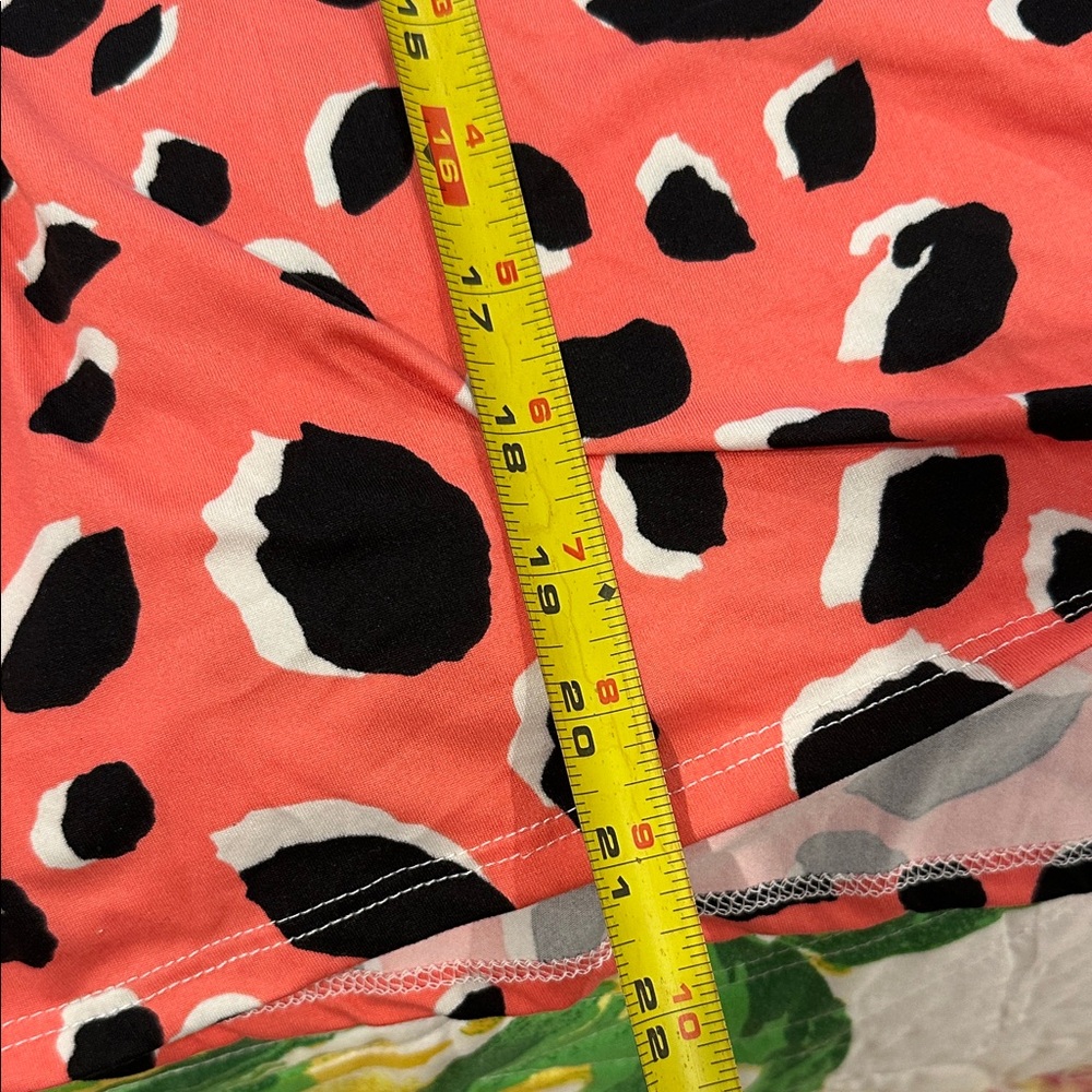 Trendy Coral and Black Women's Blouse - Picture 6 of 8